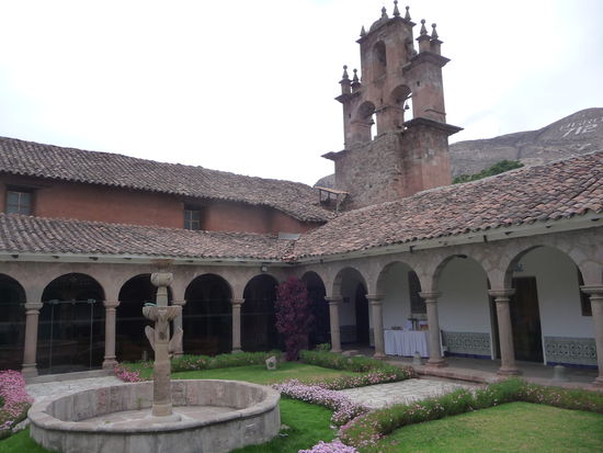 Innenhof der Kloster und Hotelanlage