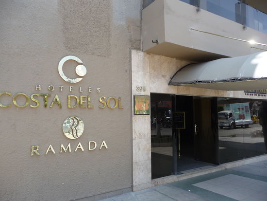 Eingang von meinem Hotel in Chiclayo