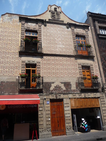 Einige schöne Häuser in der Altstadt von Mexiko City