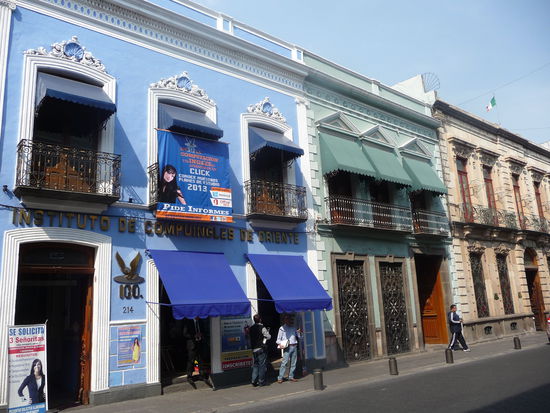 Schöne  Kolonialhäuser in Puebla