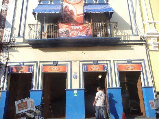 Schöne  Kolonialhäuser in Puebla