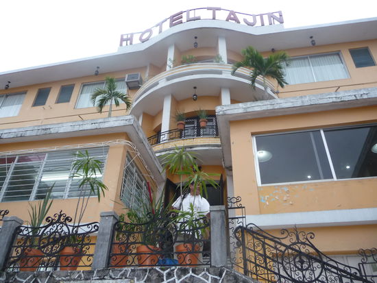 Eingang meines Hotels in Papantla
