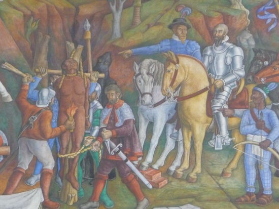 Das beeindruckende große Wandbild in der Biblioteca Publica von Juan O Gorman aus dem Jahr 1942 zeigt Ereignisse aus der Geschichte Michoacans bis zur Revolution 1910.