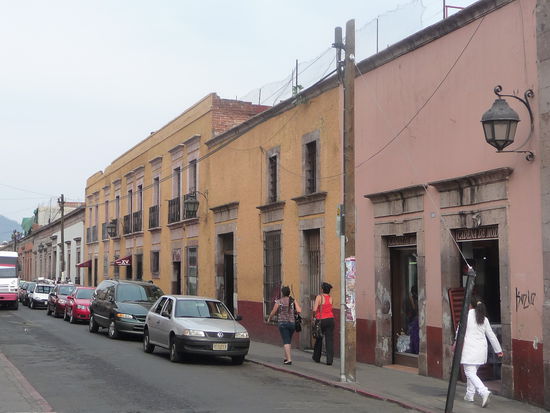 Schöne Kolonialhäuser im Stadtzentrum von Morelia