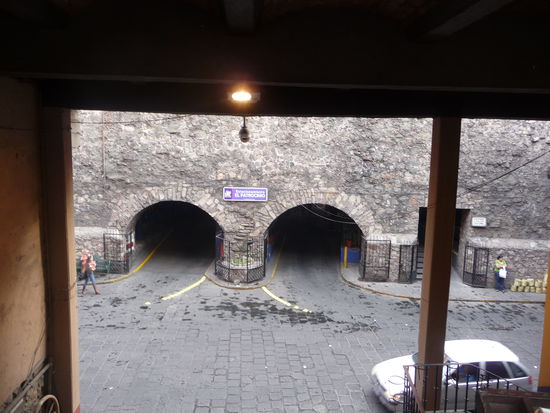 Weitere Tunneleinfahrten in Guanajuato