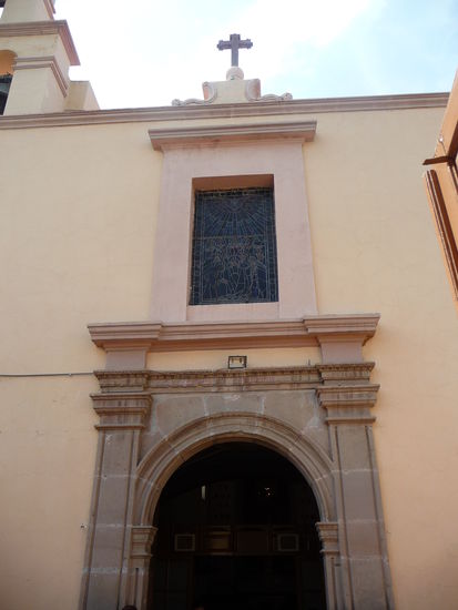 Kleine Kirche an der Straße Arteaga unweit des ehemaligen Nonnenkloster Santa Rosa de Viterbo