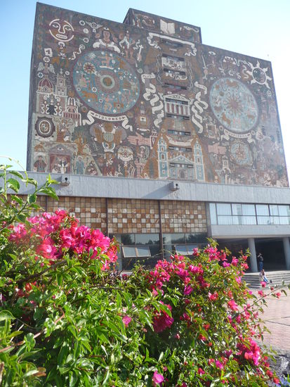 Das Weltberühmte Mosaik der Biblioteca Central