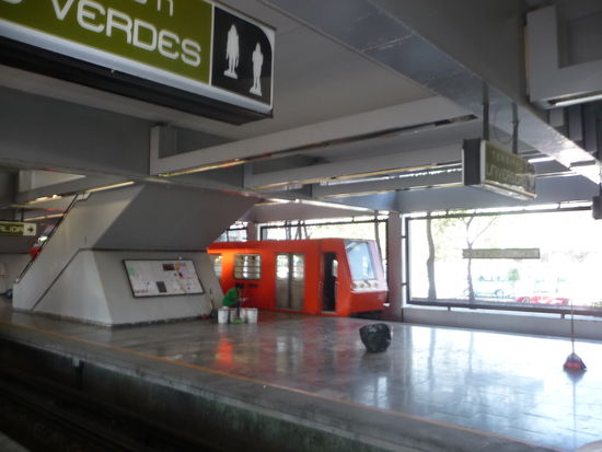 Endstation der Linie 3 Universität