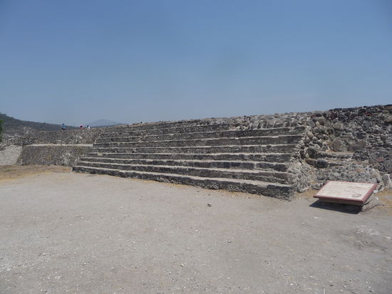 Treppe zum Ballspielplatz Nr. 1 in Tula