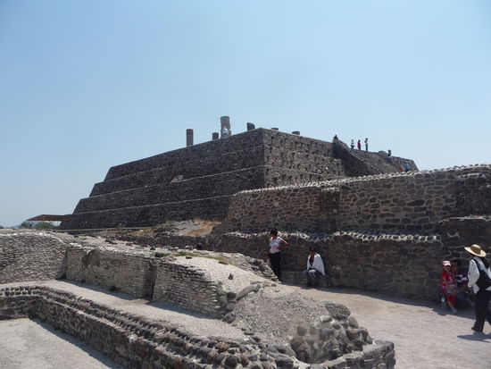 Blick auf die Pyramide des Morgensterns