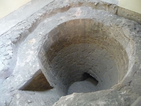 Alter Brunnen im Regional und Stadtmuseum von Cuernavaca