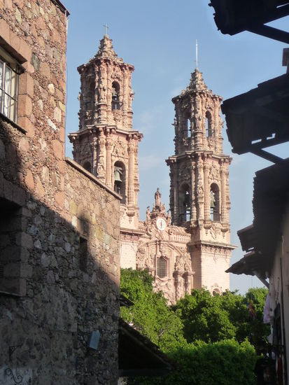Kirche Santa Prisca direkt am Plaza Borda ( Zocalo ) in Tasco