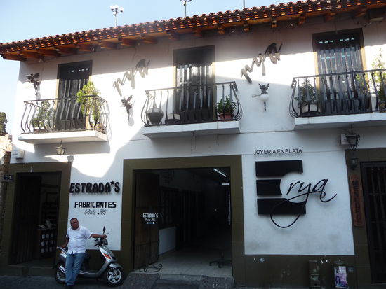 Schöne Kolonialhäuser soweit das Auge blickt