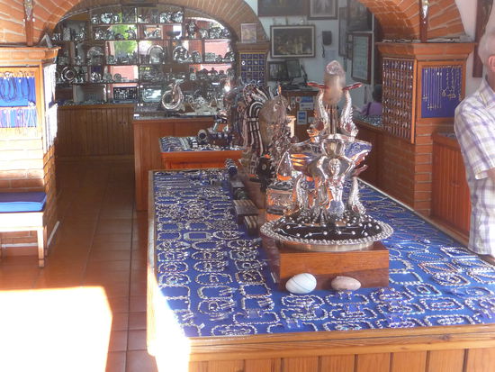 Eines von vielen Silbergeschäften in Taxco