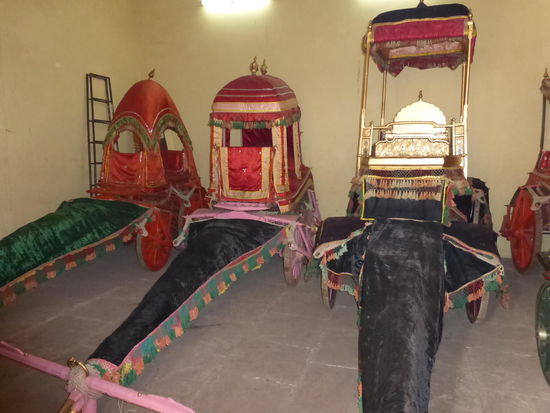 Kutschen der Königsfamilie aus den letzten 250 Jahren