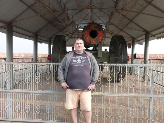 Jaivana die größte Kanone der Welt auf Rädern hat mich im Blick