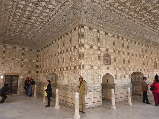 Der Spiegelpalast im Amber Fort