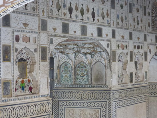 Der Spiegelpalast im Amber Fort