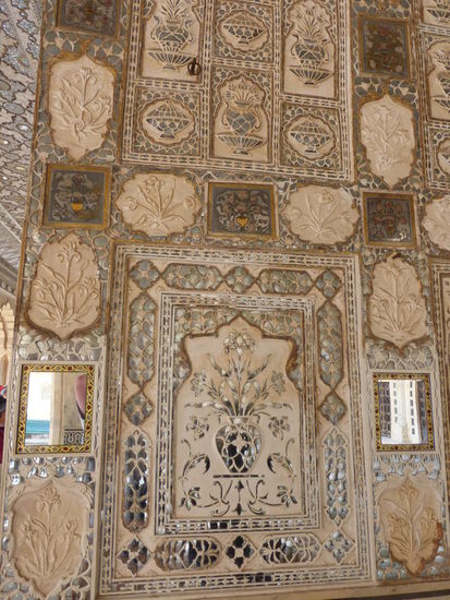 Der Spiegelpalast im Amber Fort