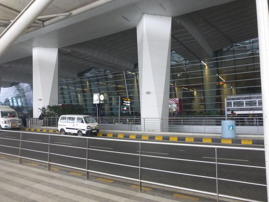 Eingangsbereich Airport Delhi