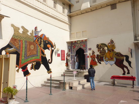 Weiter geht es in die oberen Etagen des Museums