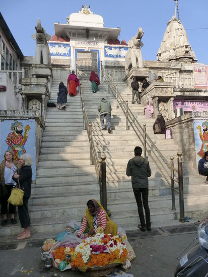 Eingang zum Jagdish Tempel in Udaipur