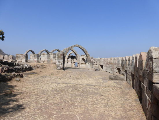 Saat Kaman im Champaner - Pavagadh Park