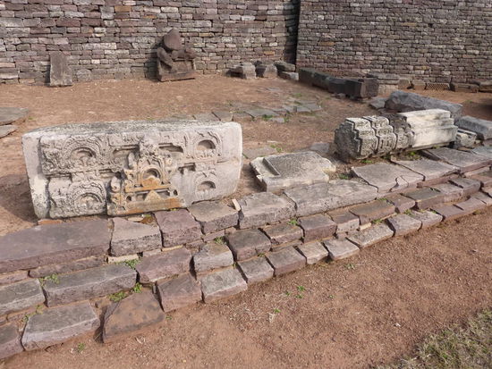 Weiter geht es durch Sanchi