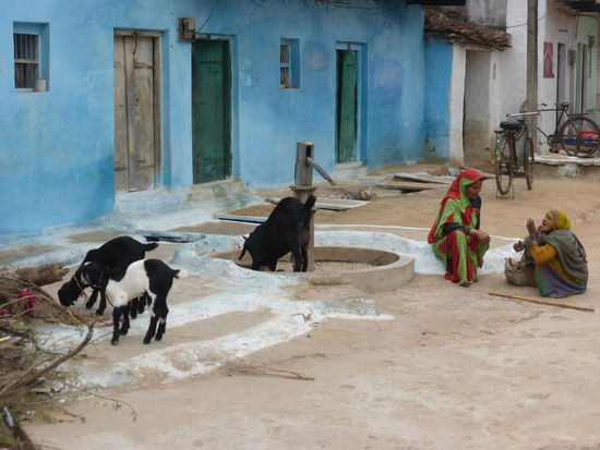 Sparziergang durch den Ort Khajuraho