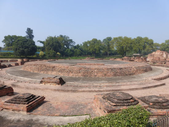 Reste der Dhamarajika Stupa in Sarnath