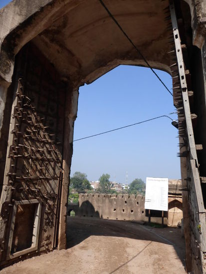 Eingang zum Orcha Palast