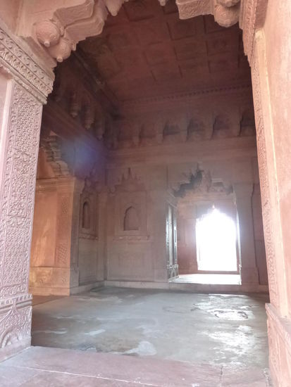 Weiter geht es durch Fatehpur Sikri