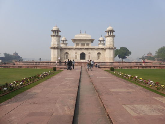 Mausoleum  Itimad Ud Daula