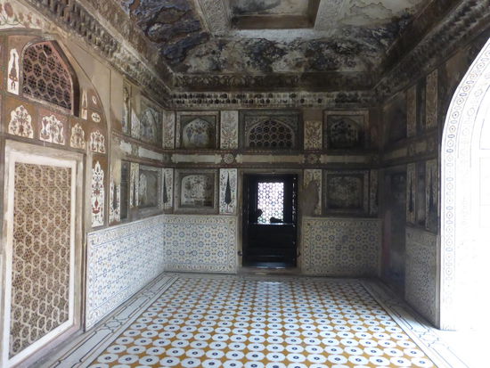 Dekoration im Mausoleum  Itimad Ud Daula