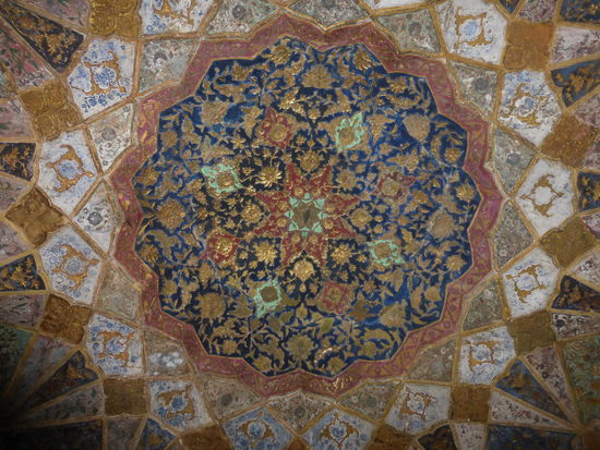 Dekoration im Mausoleum  Itimad Ud Daula
