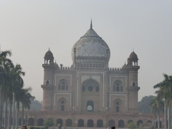 Safdar Jang Tomb