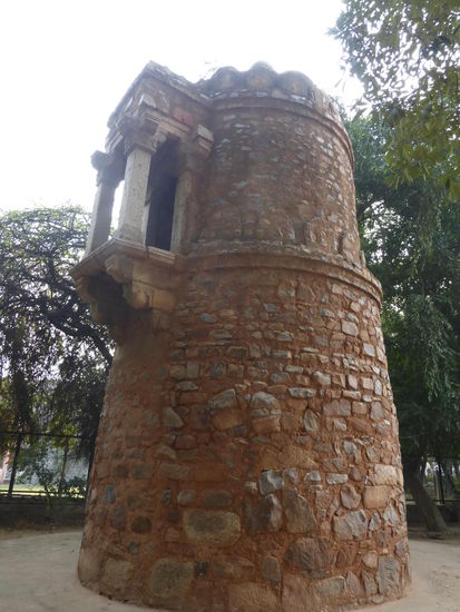 Der Turret in den Lodi Gardens