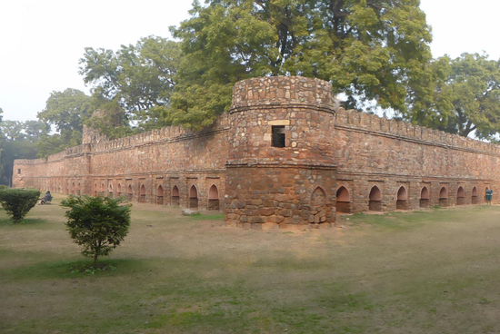 Stadtmauer des Sikander Lodi Grab