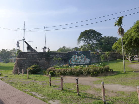 Erster Blick auf Fort Cornwallis benannt nach dem damaligen Generalgouverneur von Indien . Erbaut 1804 bis 1810