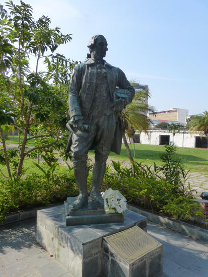 Denkmal von Francis Light dem Gründer von Georgetown am Fort Cornwallis