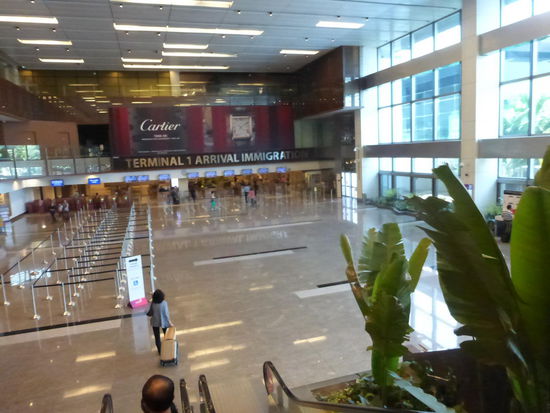 Ankunft am Terminal 1 in Singapure