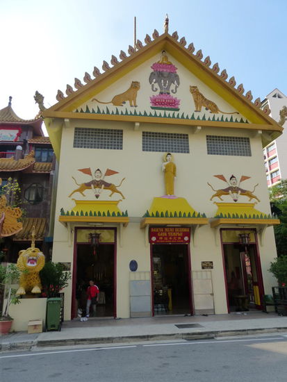 Sakya Muni Buddha Gaya Tempel in Little India