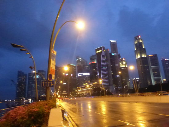 Skyline von Singapure am Abend