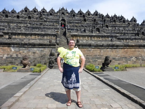 Ich vor dem Borobodur