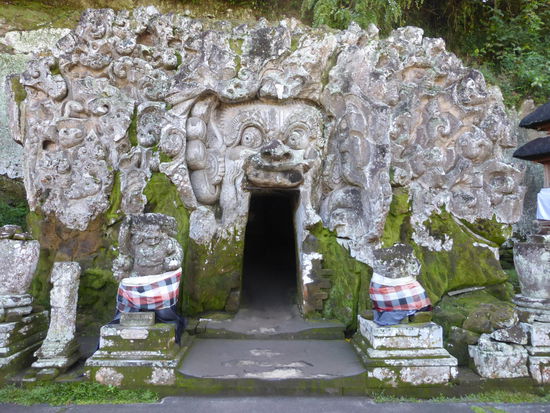 Goa Gajah Tempel