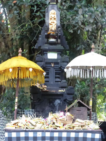 Tirta Empul Tempel Bali