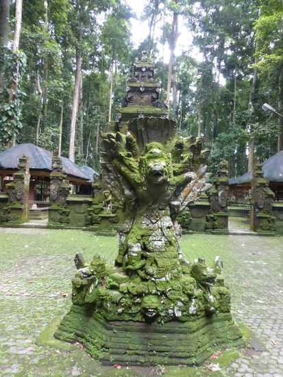 Alte Tempel im Monkey Forest Sangeh