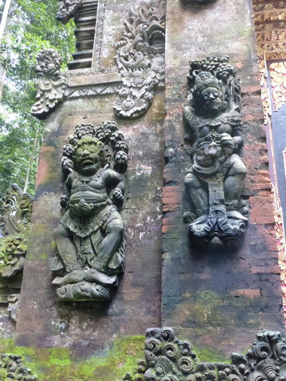Alte Tempel im Monkey Forest Sangeh