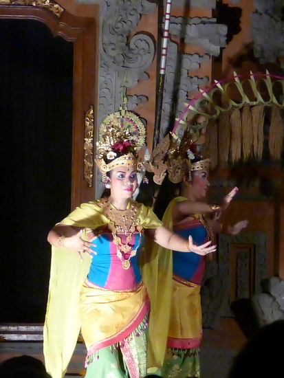Legong &amp; Barong Tanz in Ubud