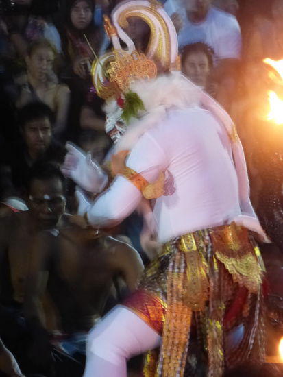 Kecak &amp; Fire Dance am Uluwatu Tempel auf Bali